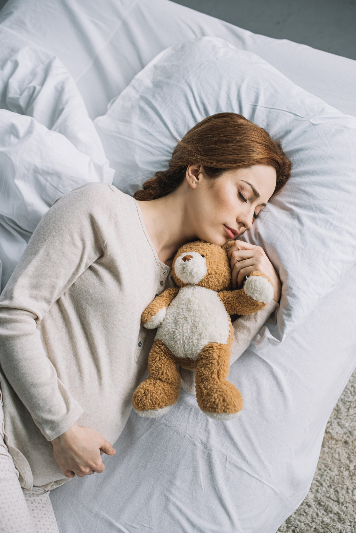 How Can You Sleep Better While Pregnant - Good Sleep Anywhere-2814